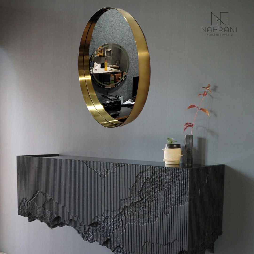 Effinito Mirror