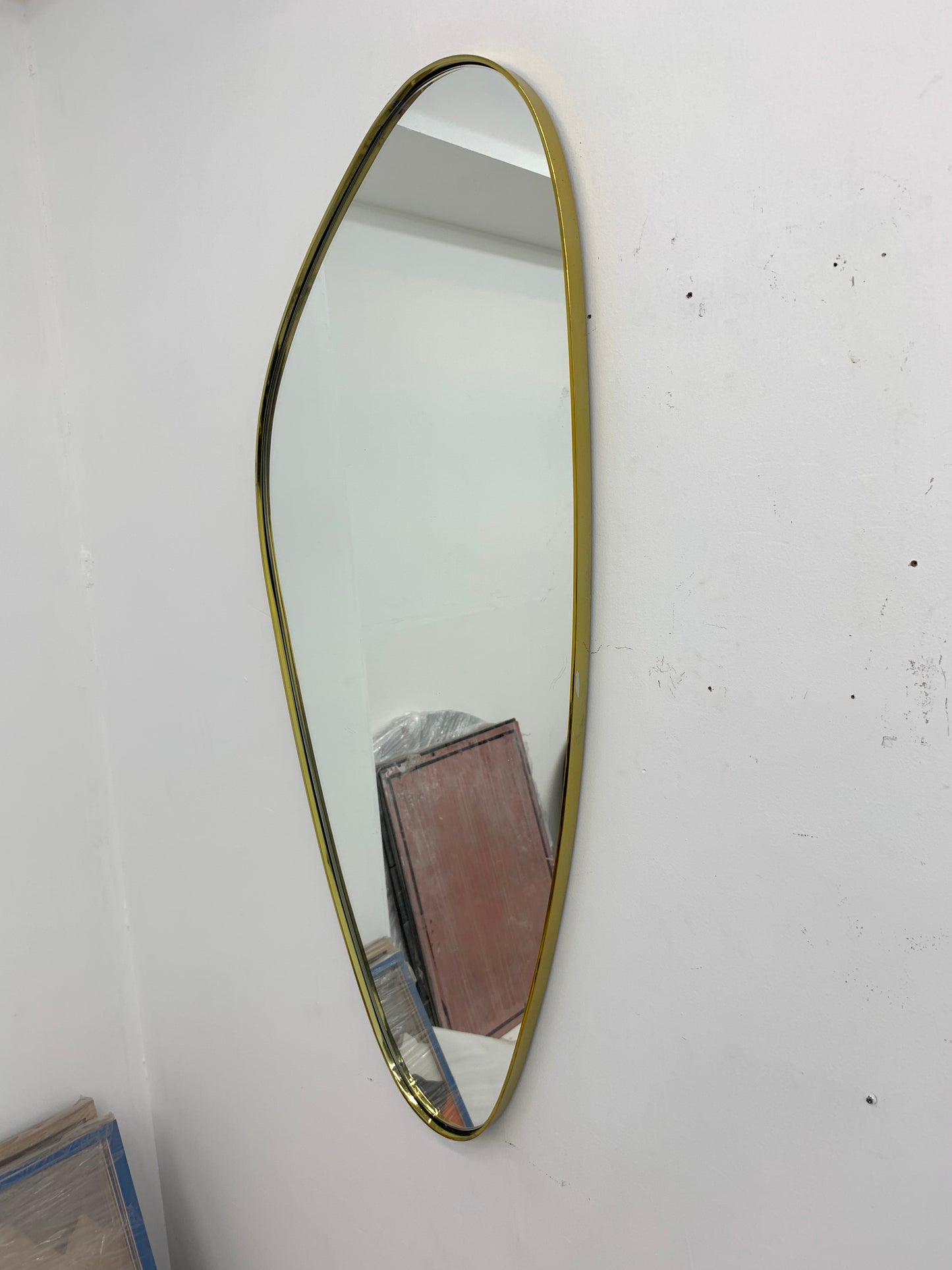 Arristo Mirror