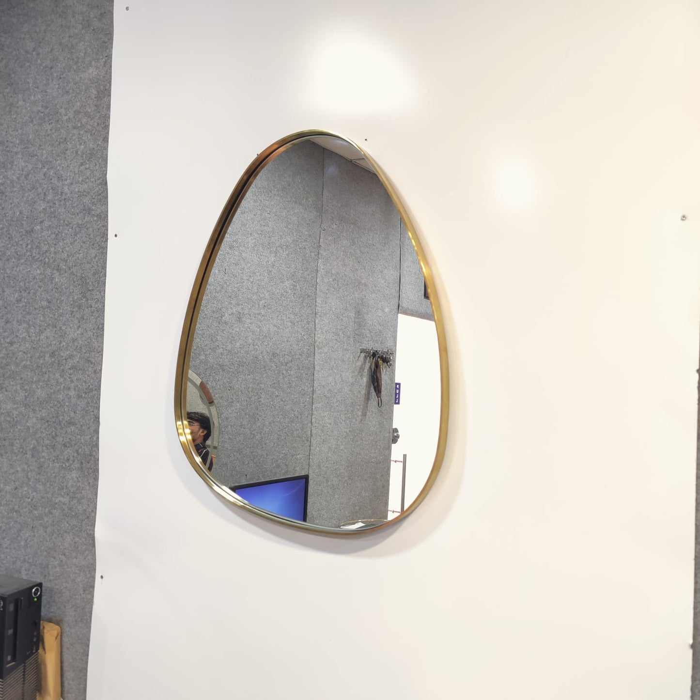 Egg Mirror