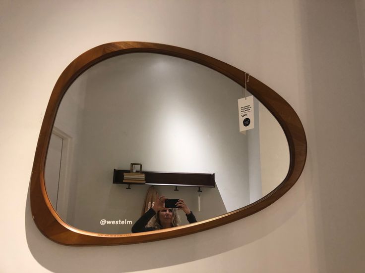 Luzano Mirror