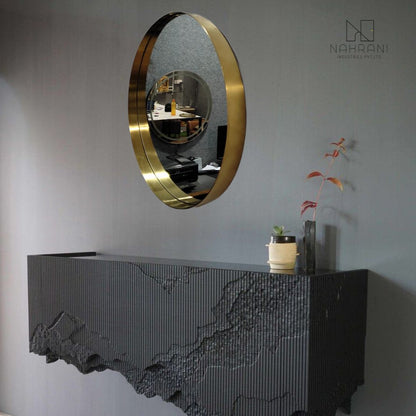 Effinito Mirror