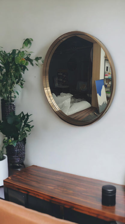 Spectra Mirror